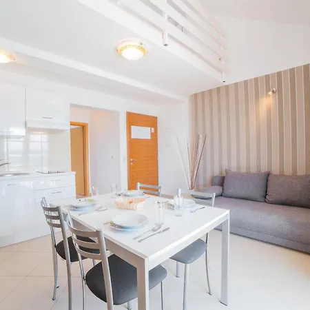 Sea View Apartmán *