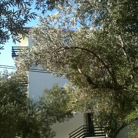 公寓 Sea View 奥米什