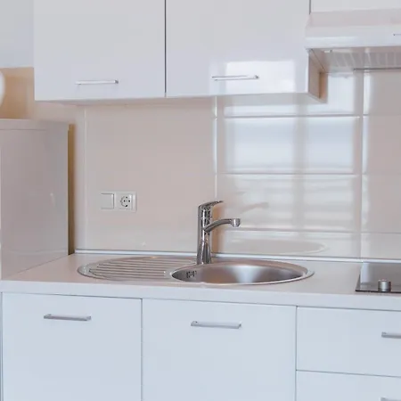 Sea View * 奥米什